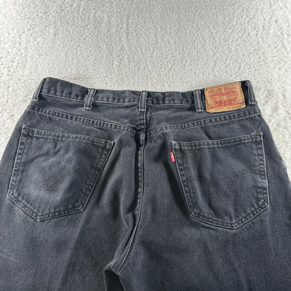 VTG Y2K 2000s Levi's 550 Relaxed Fit Straight Leg‎ Red Tab Denim Jeans 38x32
